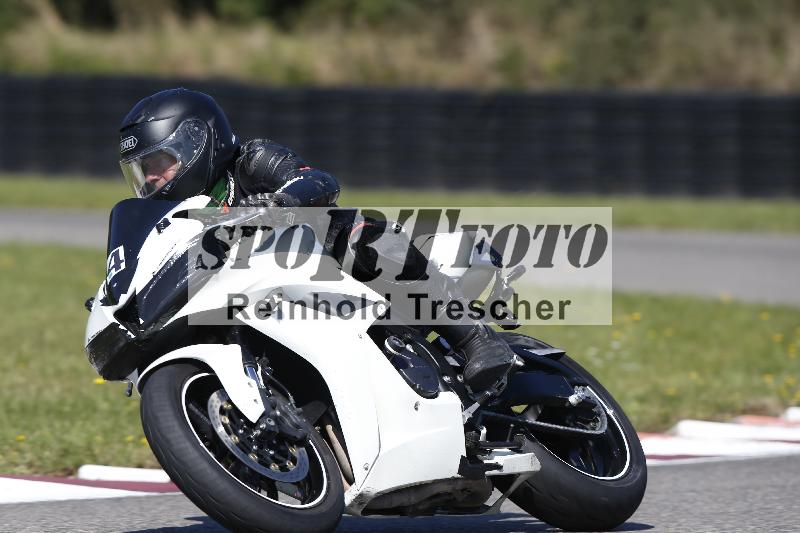 /48 25.08.2025 Cornu Master School ADR/gruen-vert/4